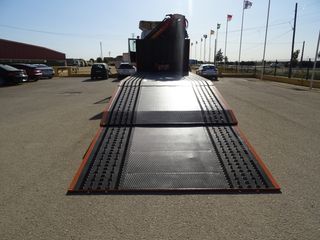 Scania G 400-CAMIONES PORTAMAQUINARIAS