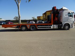 Scania G 400-CAMIONES PORTAMAQUINARIAS