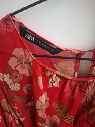 Camisa estampada flores roja