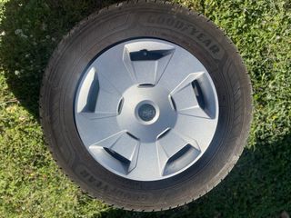 Rueda transit custom Goodyear 215/65R16C 109/107T