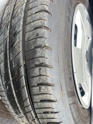 Rueda transit custom Goodyear 215/65R16C 109/107T