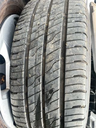 Rueda transit custom Goodyear 215/65R16C 109/107T