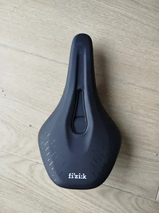 Sillín Fizik Terra