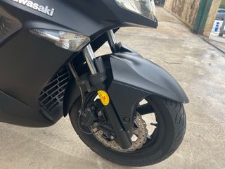 Kawasaki J300 Abs 2014