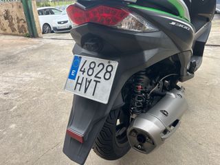 Kawasaki J300 Abs 2014