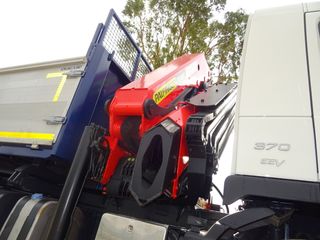 Volvo FM 370-CAMIONES GRUA