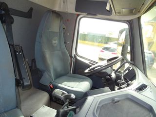 Volvo FM 370-CAMIONES GRUA