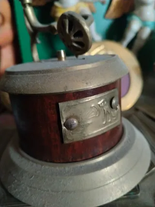 Gramófono antiguo decorativo