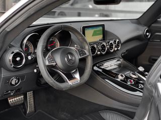 Mercedes-Benz AMG GTS 2018