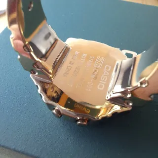 Anillo Reloj Casio CRW-001G-9ER.