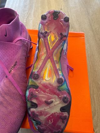 Botas Fútbol Nike Phantom Moradas 26,5cm