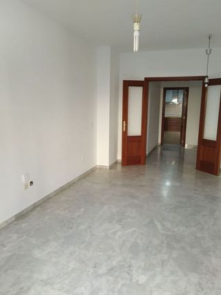 Piso en alquiler en La Goleta - San Felipe Neri en Málaga