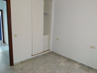 Piso en alquiler en La Goleta - San Felipe Neri en Málaga