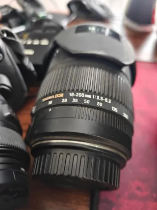 Canon 60D + Sigma 30mm f1.4+ Sigma DC 18-200 + tr