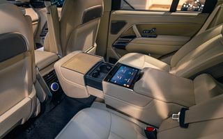 Land Rover Range Rover 4.4 V8 530PS SV Auto