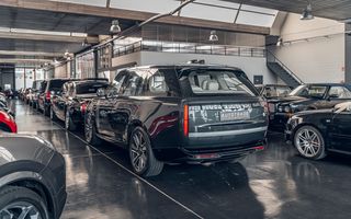 Land Rover Range Rover 4.4 V8 530PS SV Auto