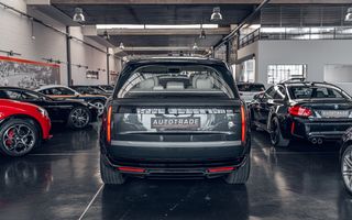 Land Rover Range Rover 4.4 V8 530PS SV Auto