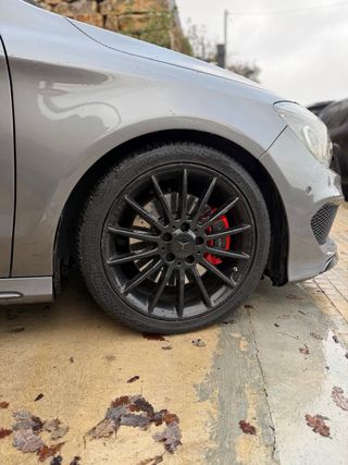 Mercedes-Benz Clase CLA 220 AMG