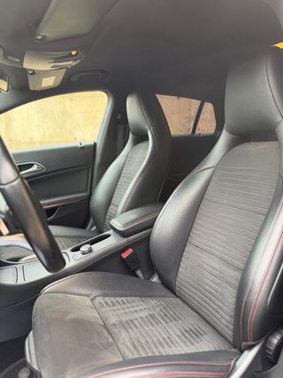 Mercedes-Benz Clase CLA 220 AMG