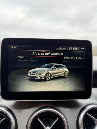 Mercedes-Benz Clase CLA 220 AMG