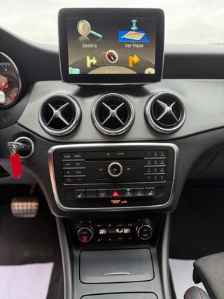 Mercedes-Benz Clase CLA 220 AMG