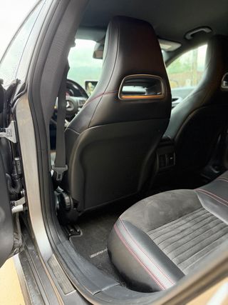 Mercedes-Benz Clase CLA 220 AMG