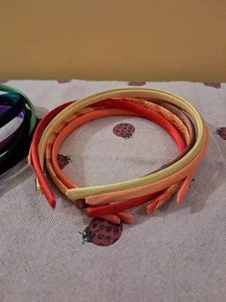 Set 17 cerchietti colorati