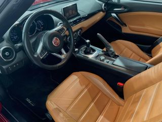 FIAT 124 Spider 2017