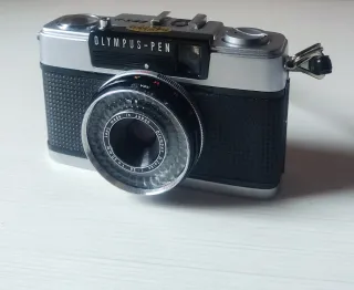 Olympus PEN EES2 Cámara Analógica