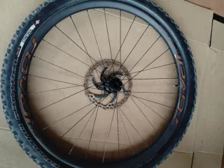 Ruedas Roval Traverse SL Carbono