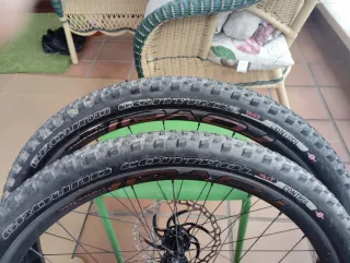 Ruedas Roval Traverse SL Carbono