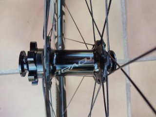 Ruedas Roval Traverse SL Carbono