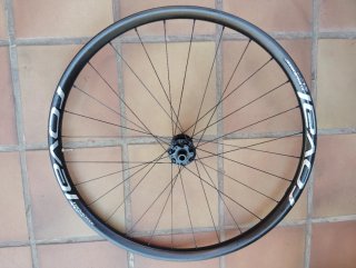 Ruedas Roval Traverse SL Carbono