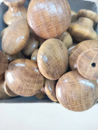 Tiradores de madera para muebles