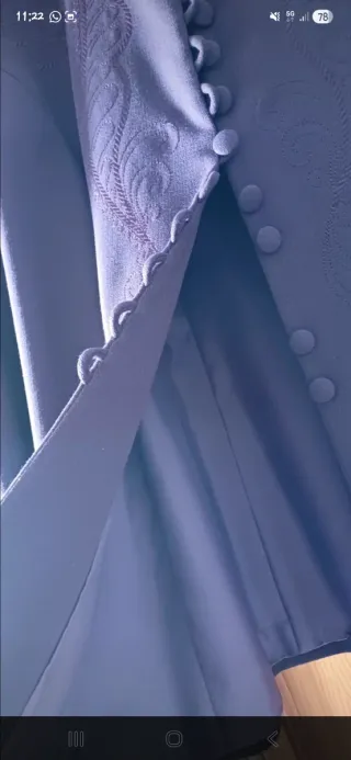 Traje chaqueta y falda morado