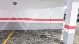 Garaje en venta en Parque Ayala - Jardín de la Abadía - Huelín en Málaga