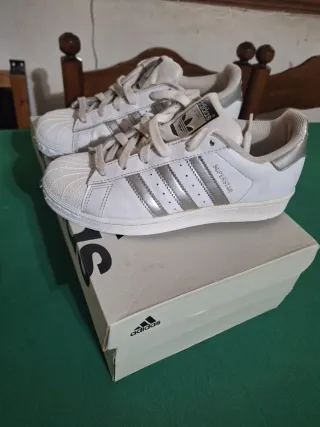 Adidas Superstar  36