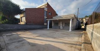 Chalet en venta en Sant Vicenç dels Horts