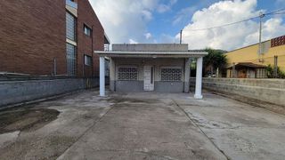 Chalet en venta en Sant Vicenç dels Horts