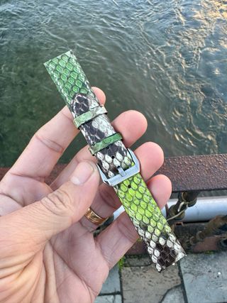 Correa de reloj artesanal piel serpiente