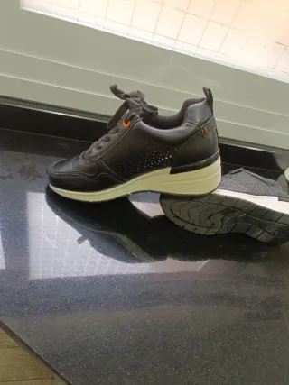 Zapatillas Refresh negras talla 38 con cremallera