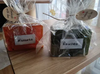 Jabones Artesanales Romero y Naranja