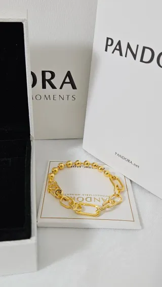 Pulsera se entrega con la caja original y bolsa