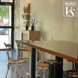 0835 – RESTAURANTE CON AMBIENTACIÓN MUSICAL