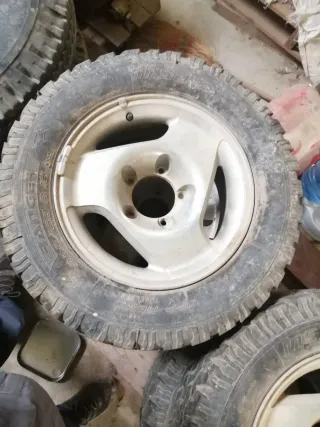 Neumáticos y llantas 4x4 insa turbo