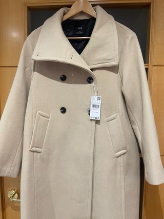 Abrigo Mango Beige Talla XS. Composicion lana