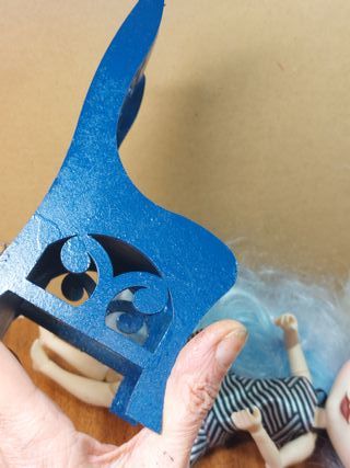 Butaca artesanal Blythe MDF. escala 1:6