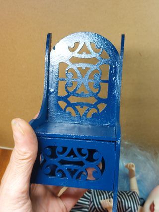 Butaca artesanal Blythe MDF. escala 1:6