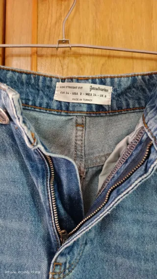 Vaqueros Stradivarius Rectos Talla 34