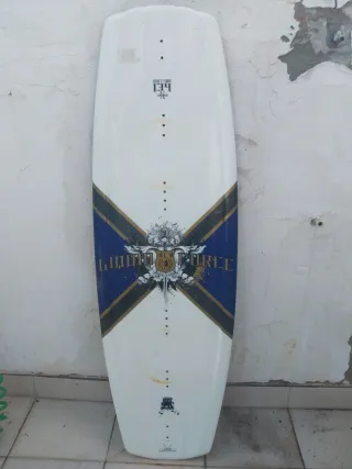Tabla Wakeboard Liquid Force Watson 134